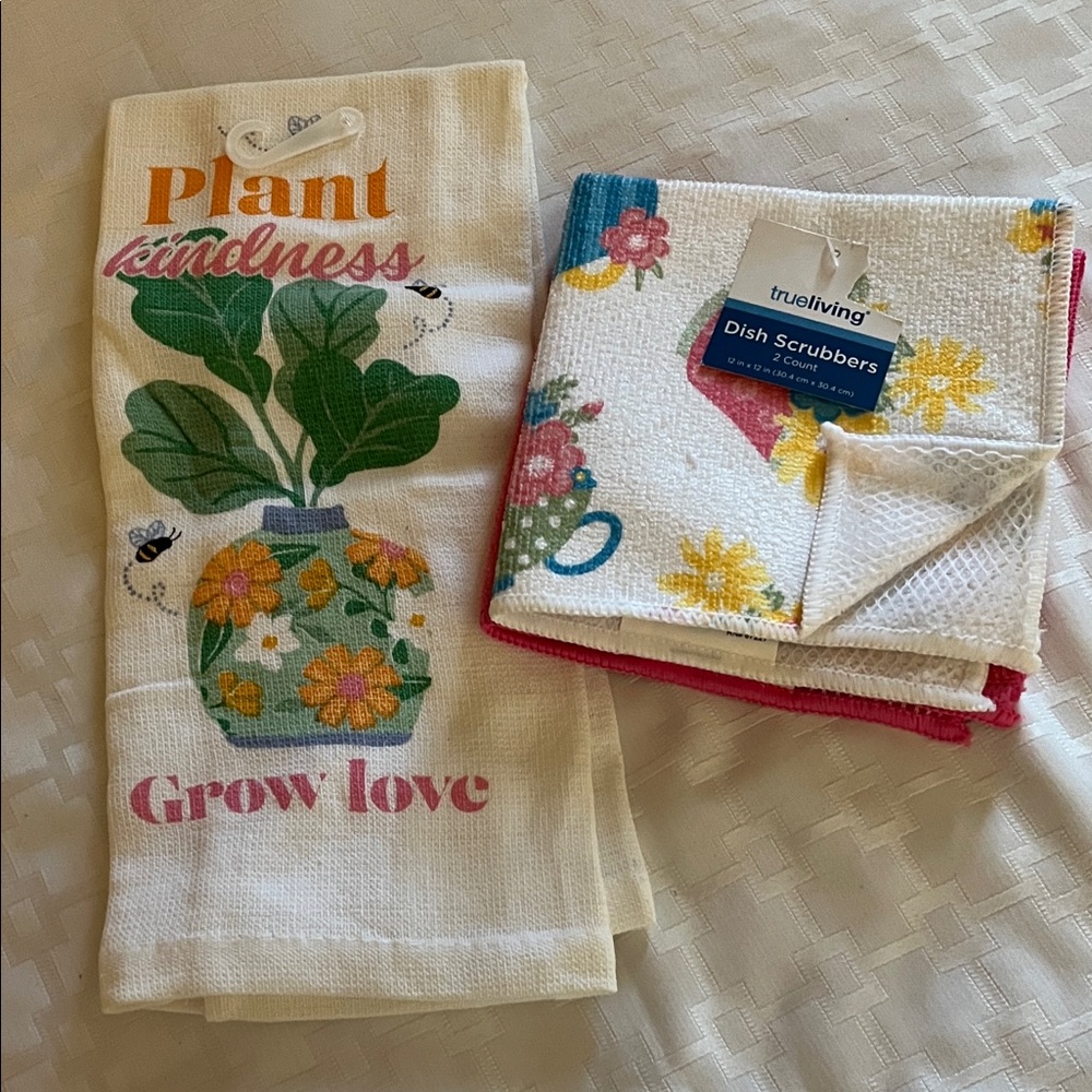 Floral Kitchen Towels and Dish Scrubbers